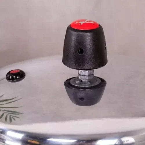 Panela de pressão antiaderente de 4,5 litros.
